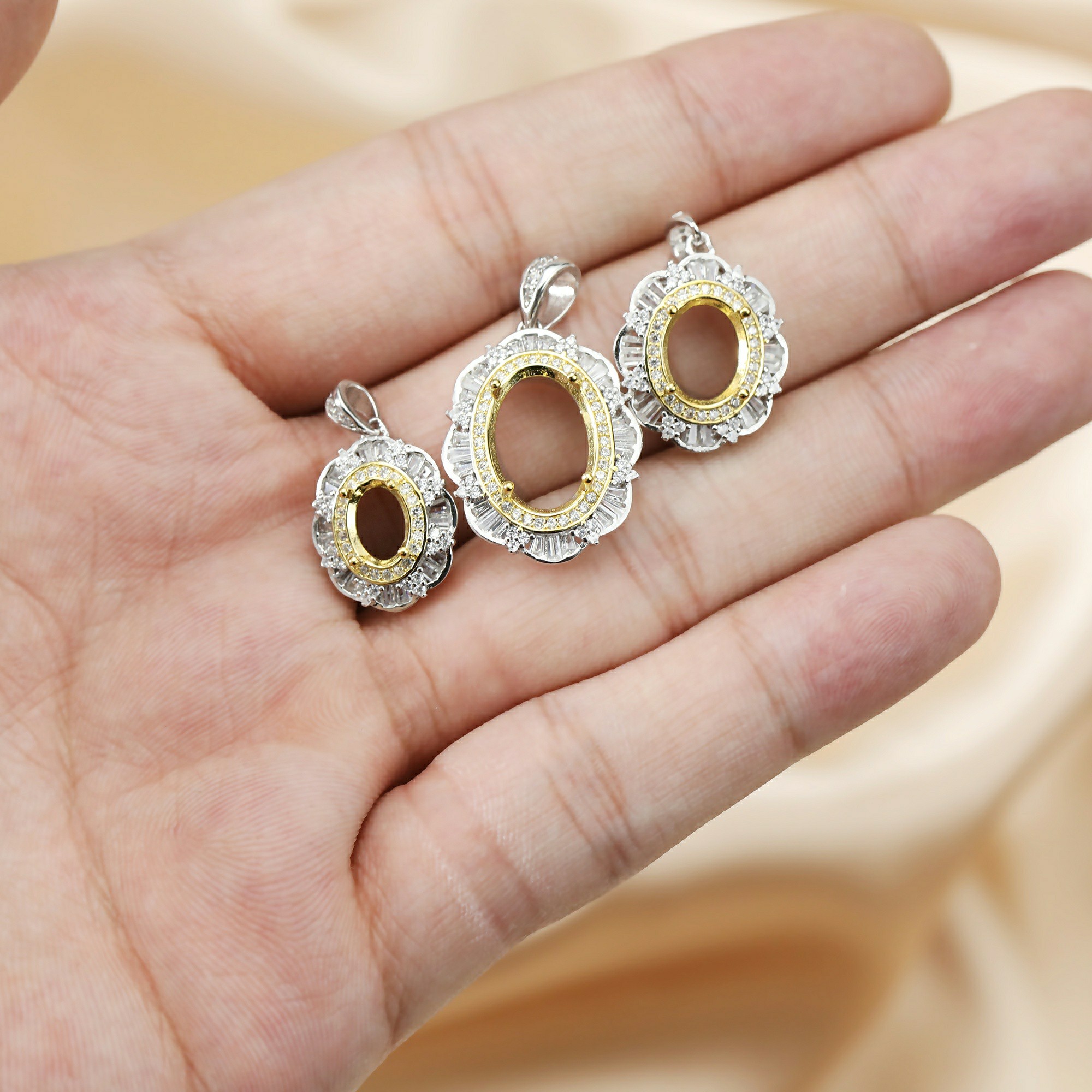 Multiple Size Oval Bezel Gold  - Bezels Set Pendant review and price