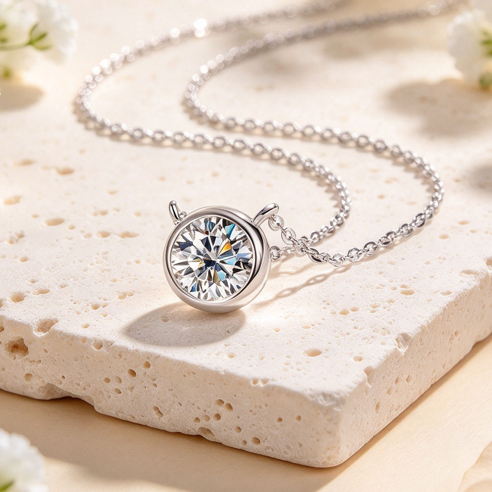 LinkerLove 1ct Moissanite Neck - Bezels Set Pendant review and price